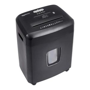 imageAmazon Basics 18 Sheet Cross Cut Paper CD and Credit Card Shredder Black
